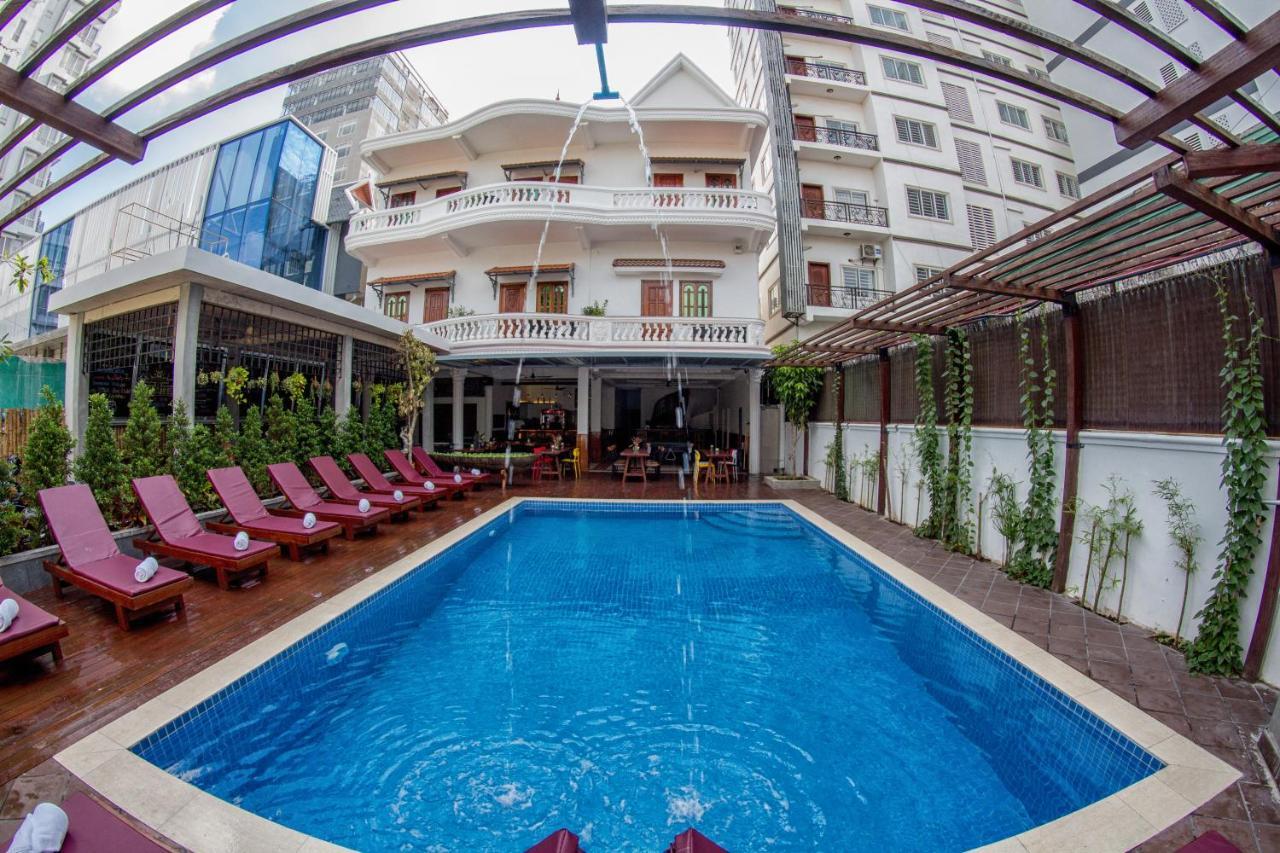 Poolside Villa Phnom Pen Exterior foto